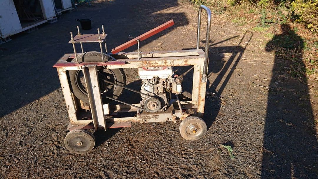 ピッチングマシーン