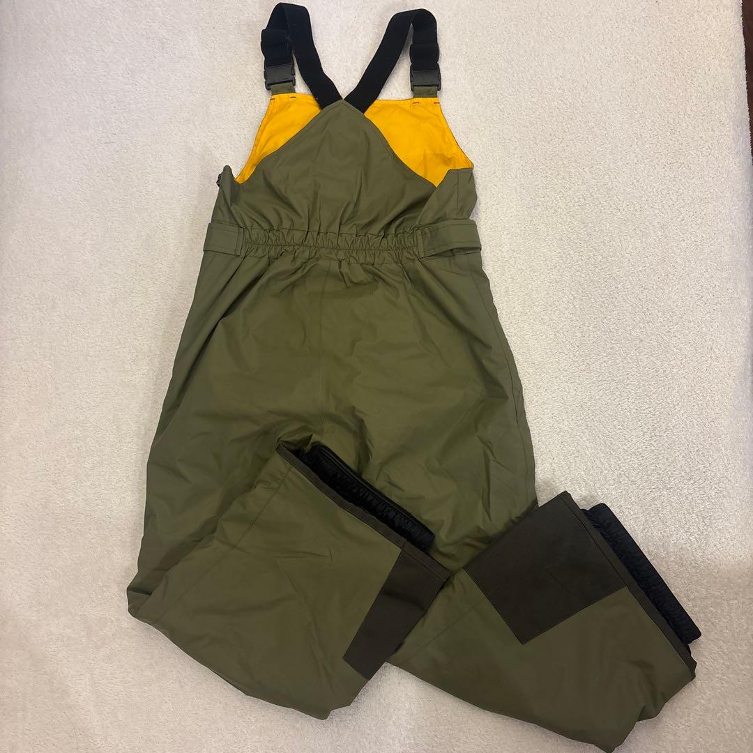 ノースフェイス　キッズ　スノーウェア