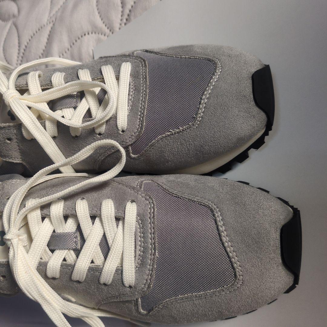 マリークワント　デイジーエンブロコンビ スニーカー　グレー　22.5cm