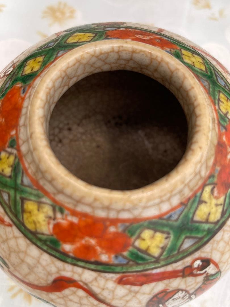 中国古美街 大明成化五彩人物壺