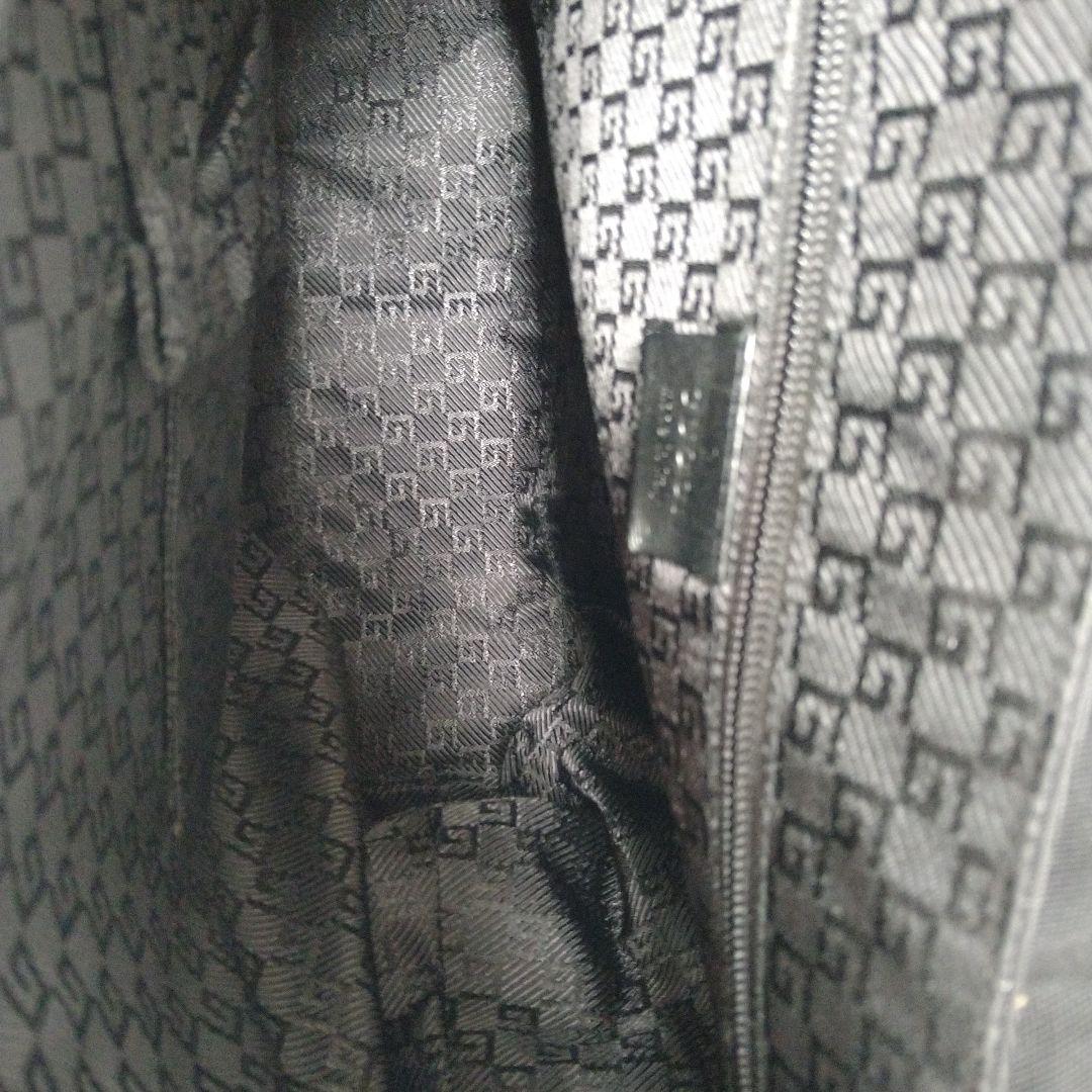 GUCCI ブラック ナイロン ショルダーバッグ