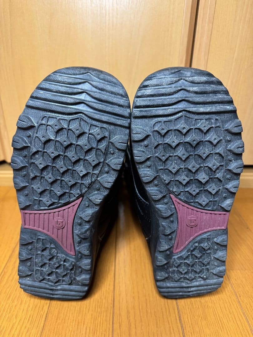 2022 美品 BURTON MINT 22cm グラトリ 女子 ブーツ