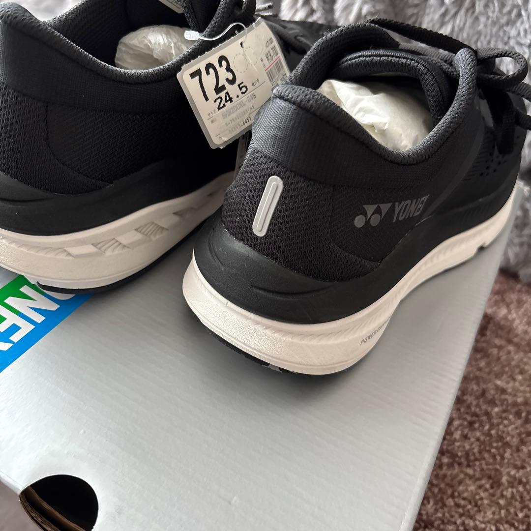 YONEX セーフラン200Ｘ ランニングシューズ24.5センチ