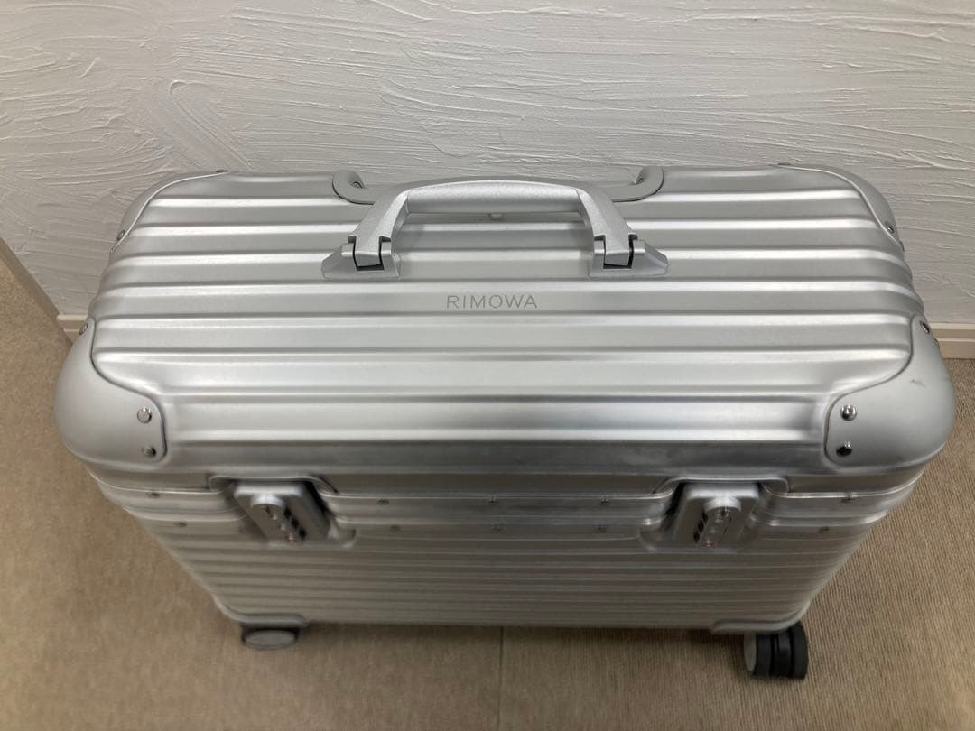 RIMOWA パイロット スーツケース（購入の前にコメントください）