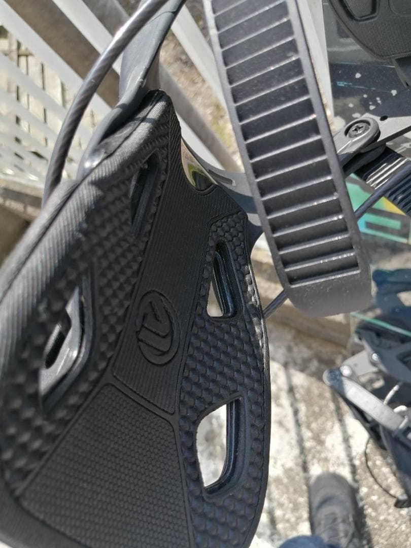 SALOMON シークエンス158カラフル スノーボード ビンディング付き