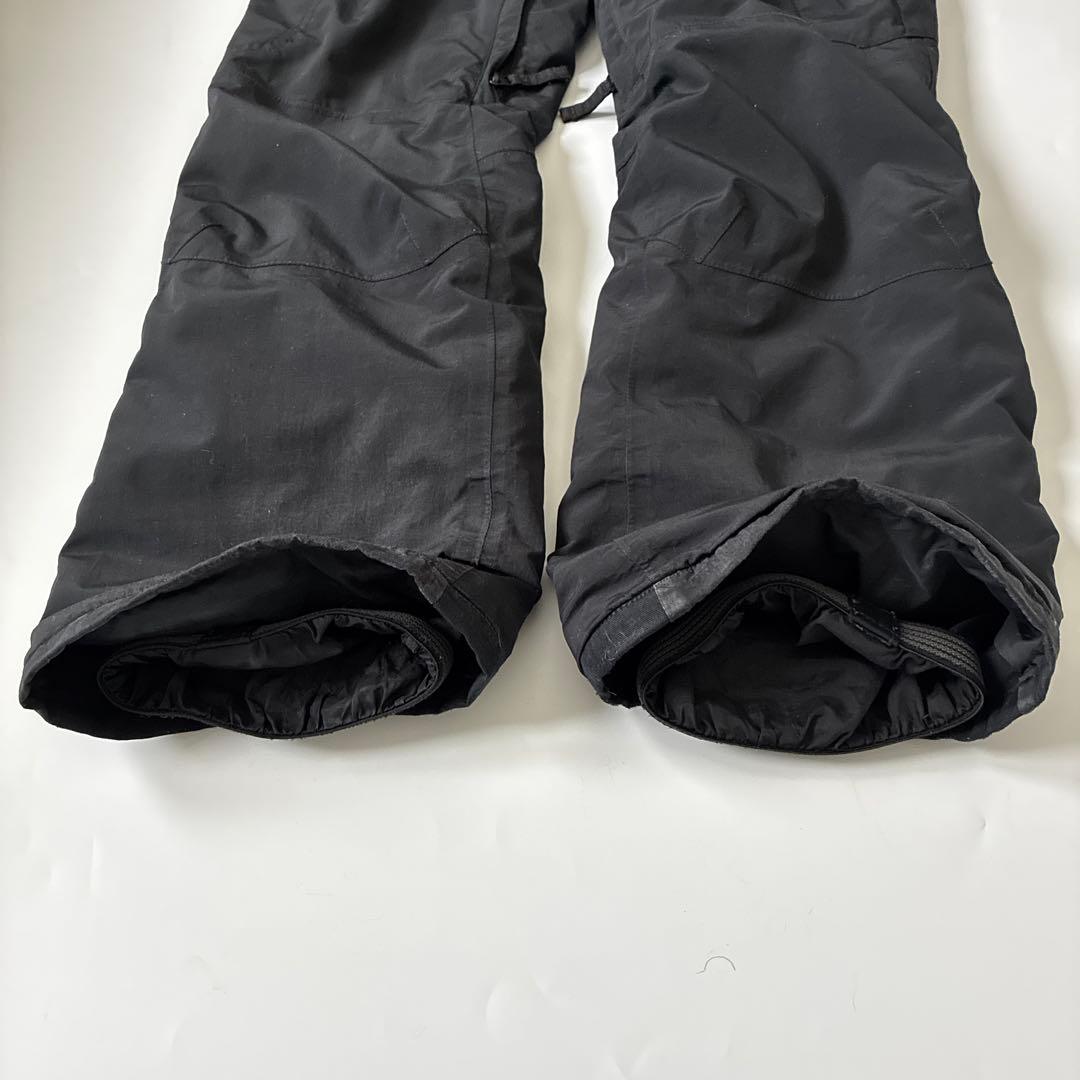 BURTON子ども用スノーボードウェア 上下セット宇宙柄黒　上S下M