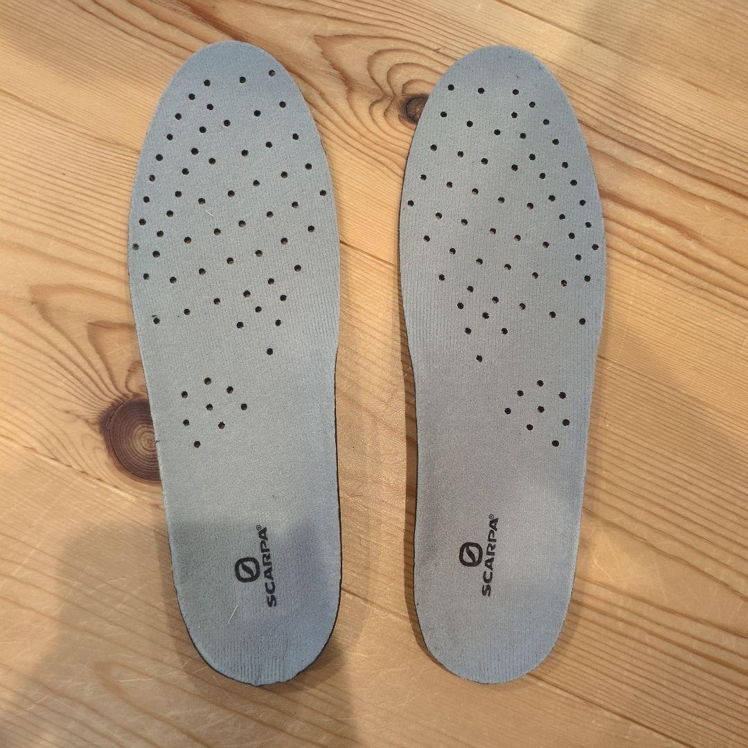 スカルパ T-race 27cm