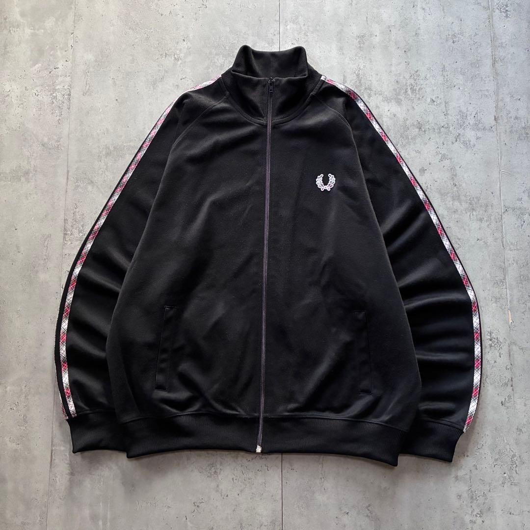 古着 FRED PERRY トラックジャケット 刺繍 サイドライン 黒 L