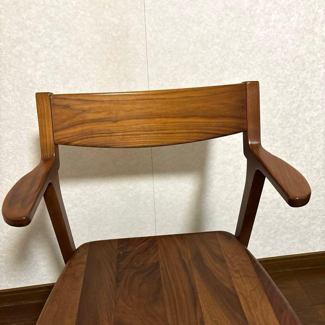 【美品】ダイニングチェア ハーフアームチェア ウォールナットカラー