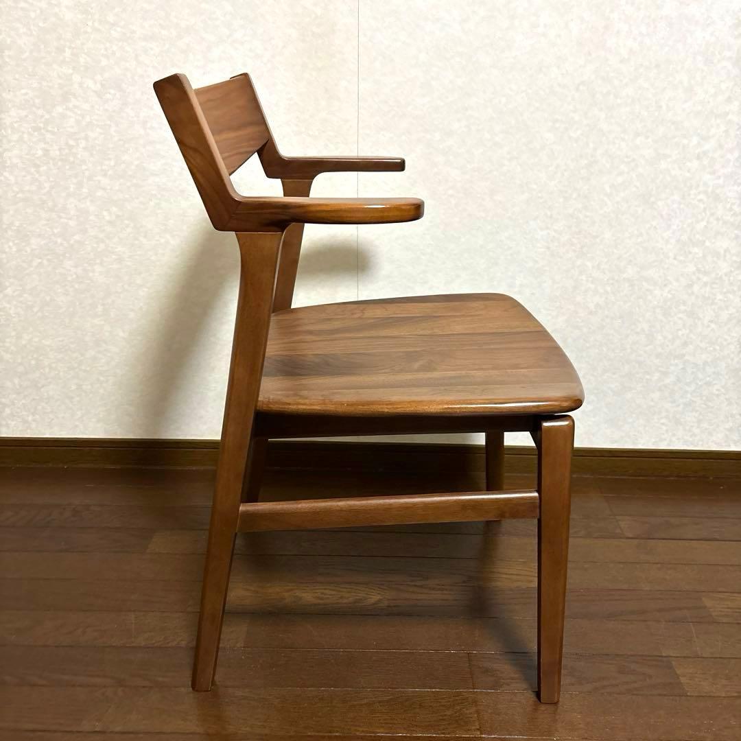 【美品】ダイニングチェア ハーフアームチェア ウォールナットカラー