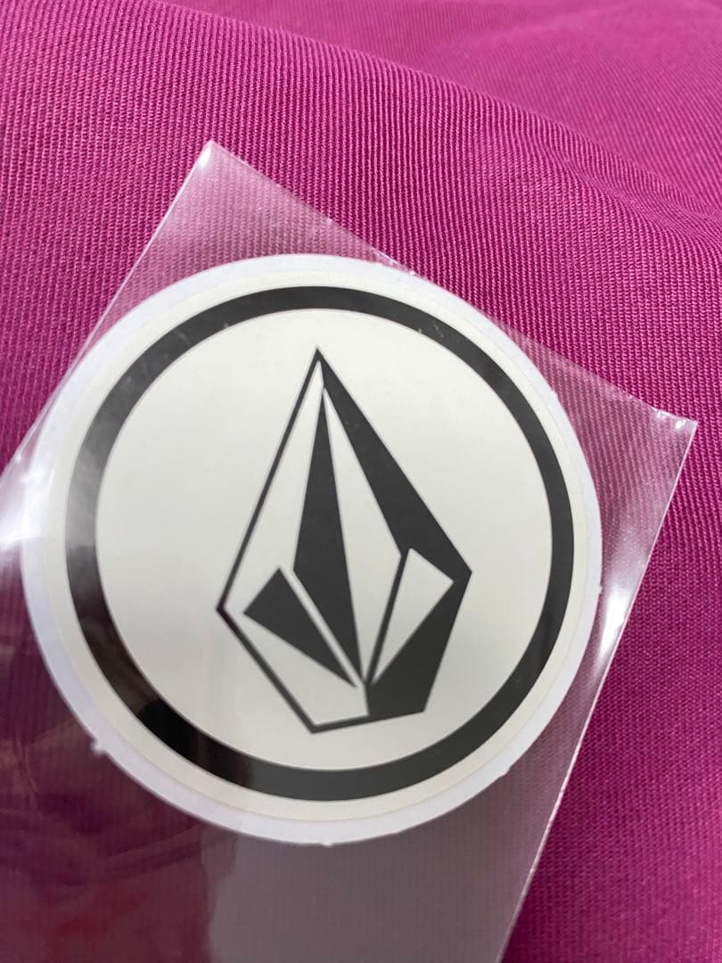 新品・未使用品　定価¥28,000 Volcom スノーボードウェア S