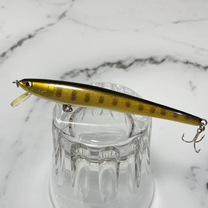 RIVET リベット　平本氏作　オールドルアー　未使用　左右刻印