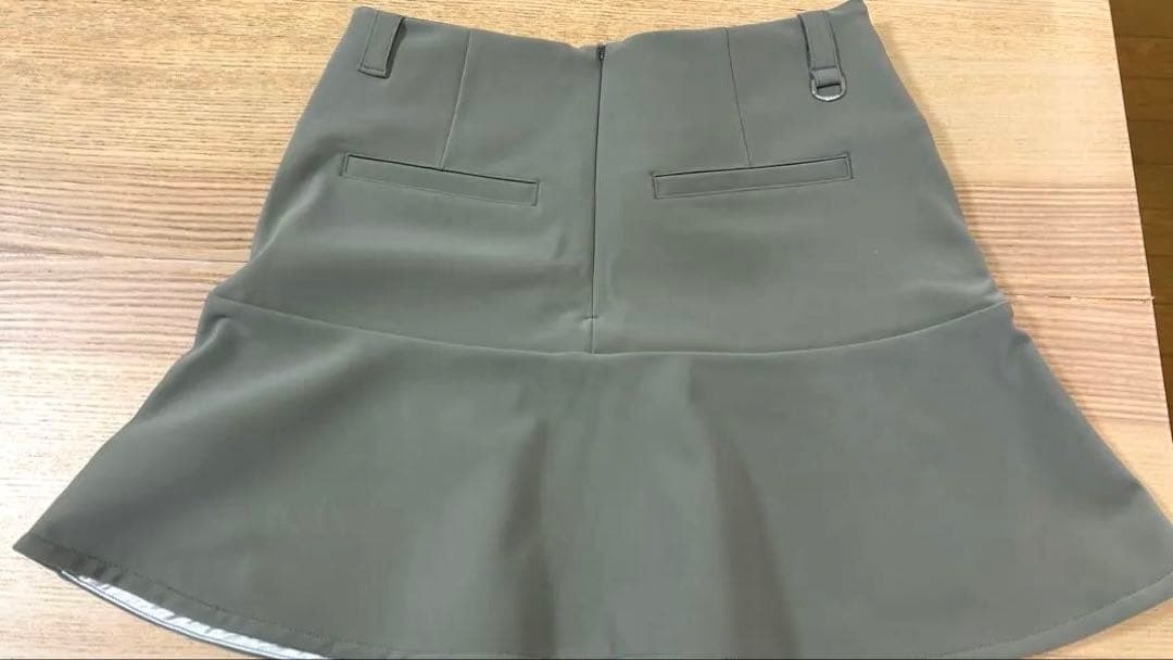 期間限定値下げ！DESCENTE デサント フレアスカート ゴルフ Mサイズ