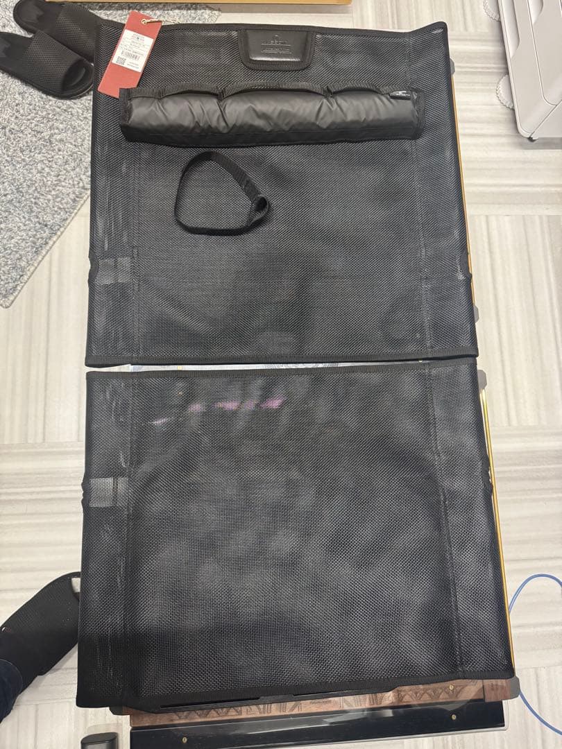 AS2OV アッソブ　ローバーチェア　シート、肘のみ