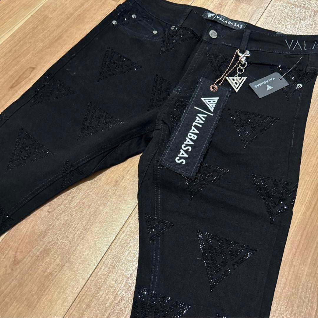 【新品未使用】valabasas ブラックフレアラインストーンデニム30