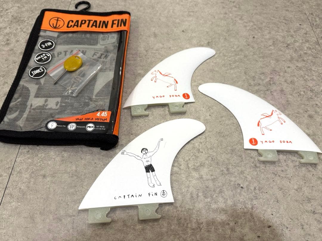 CAPTAIN FIN ヤゴドラ トライフィンM YAGO DORA