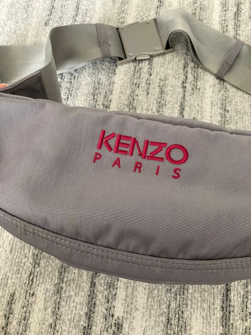 KENZO ボディバッグ トラ刺繍 グレー