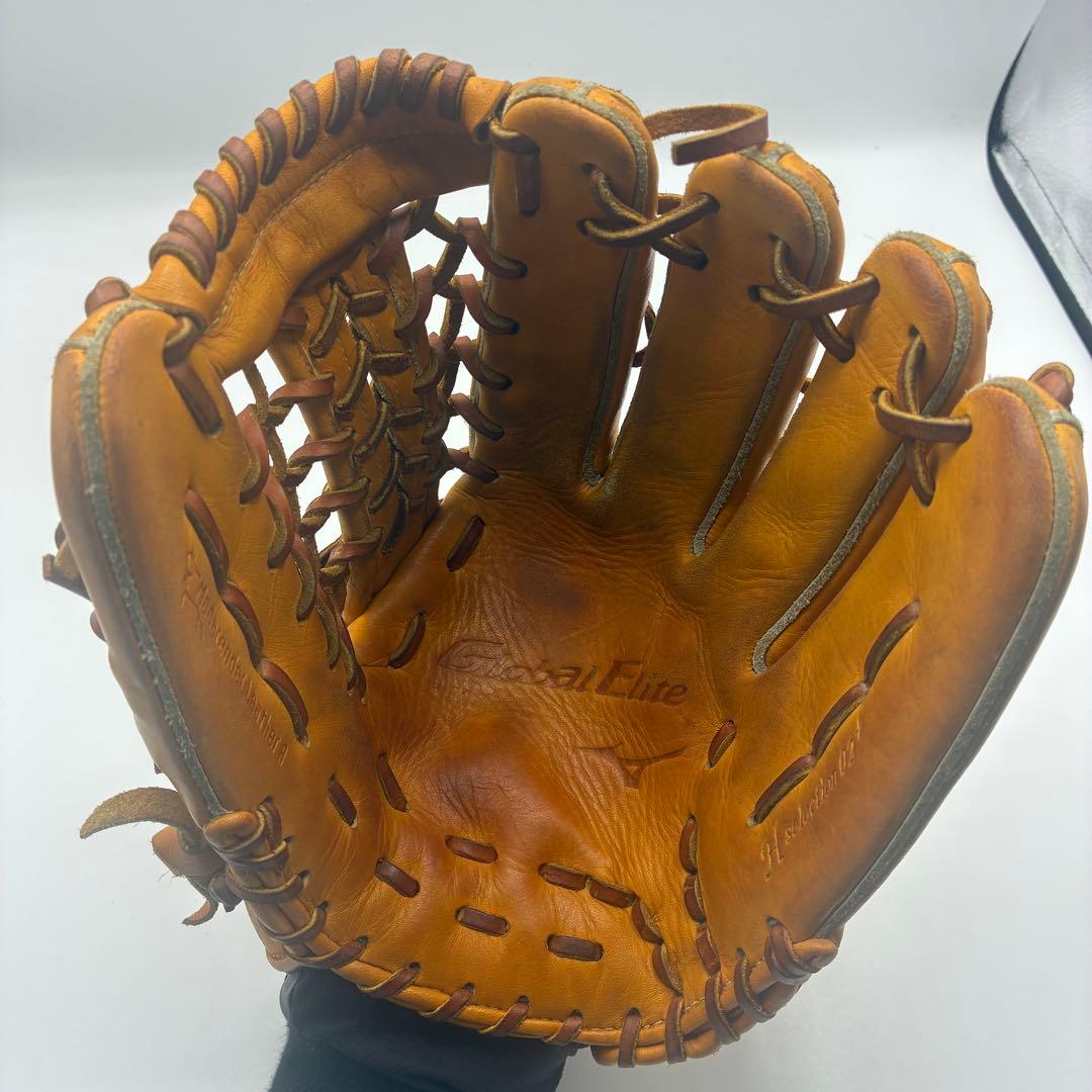 ミズノ　グローバルエリート　一般軟式　外野用　グラブ　袋付き