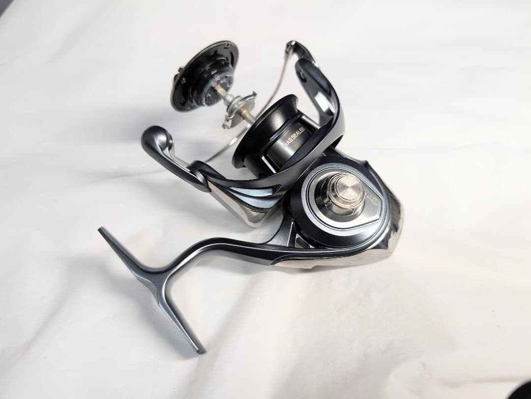 ダイワ 管713FF 23エアリティ LT4000-XH 本体 ボディ 日本製 - メルカリ