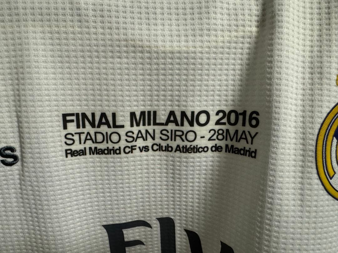 【正規品】レアル・マドリード 15/16 CL優勝記念ユニフォーム 長袖