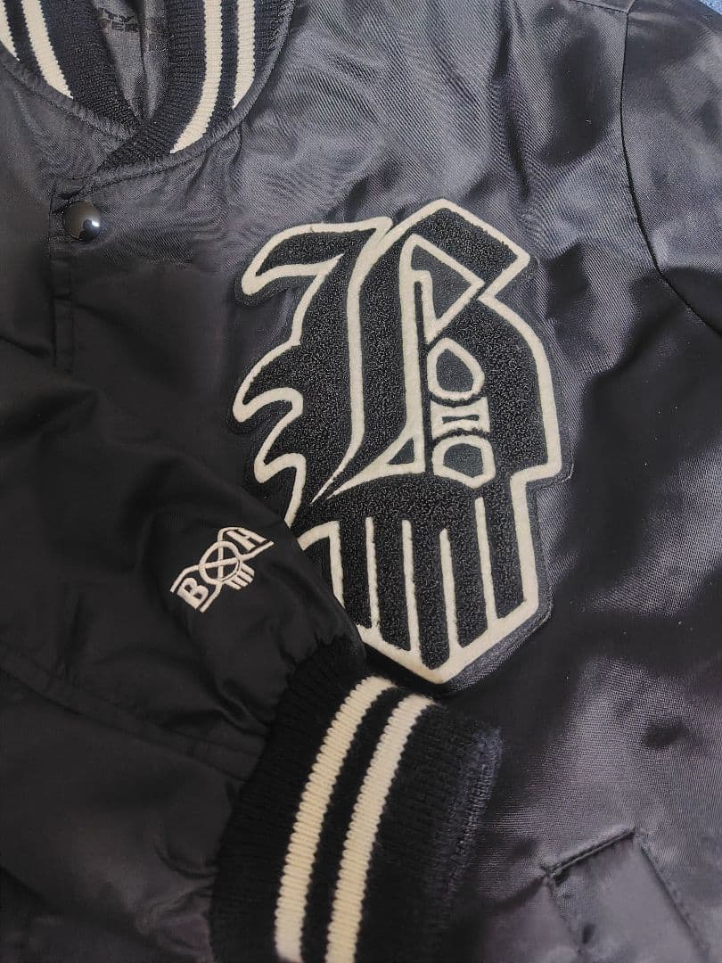 バウンティハンター　スタジャン M bounty hunter