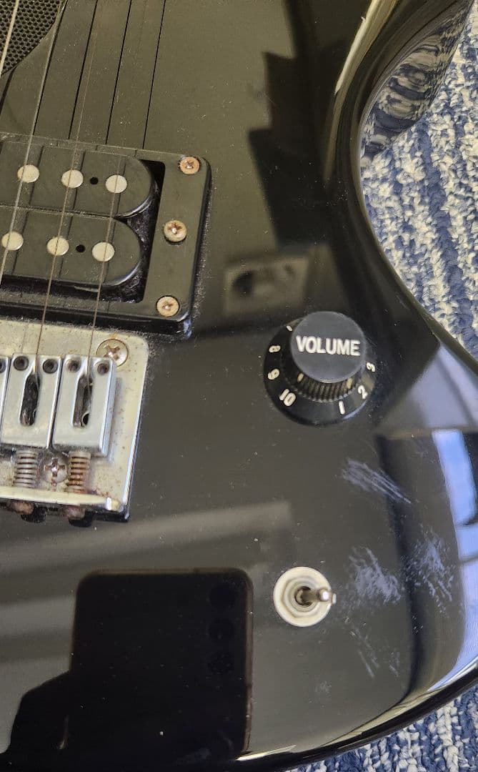 【美品】フェルナンデス ZO-3 サンバースト エレキギター 訳あり価格