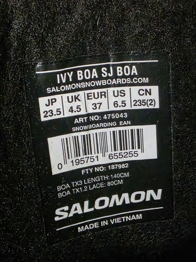 Salomonの「IVY BOA SJ BOA」スノーボードブーツ