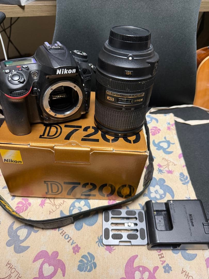 Nikon D7200 デジタル一眼レフカメラと純正レンズセット