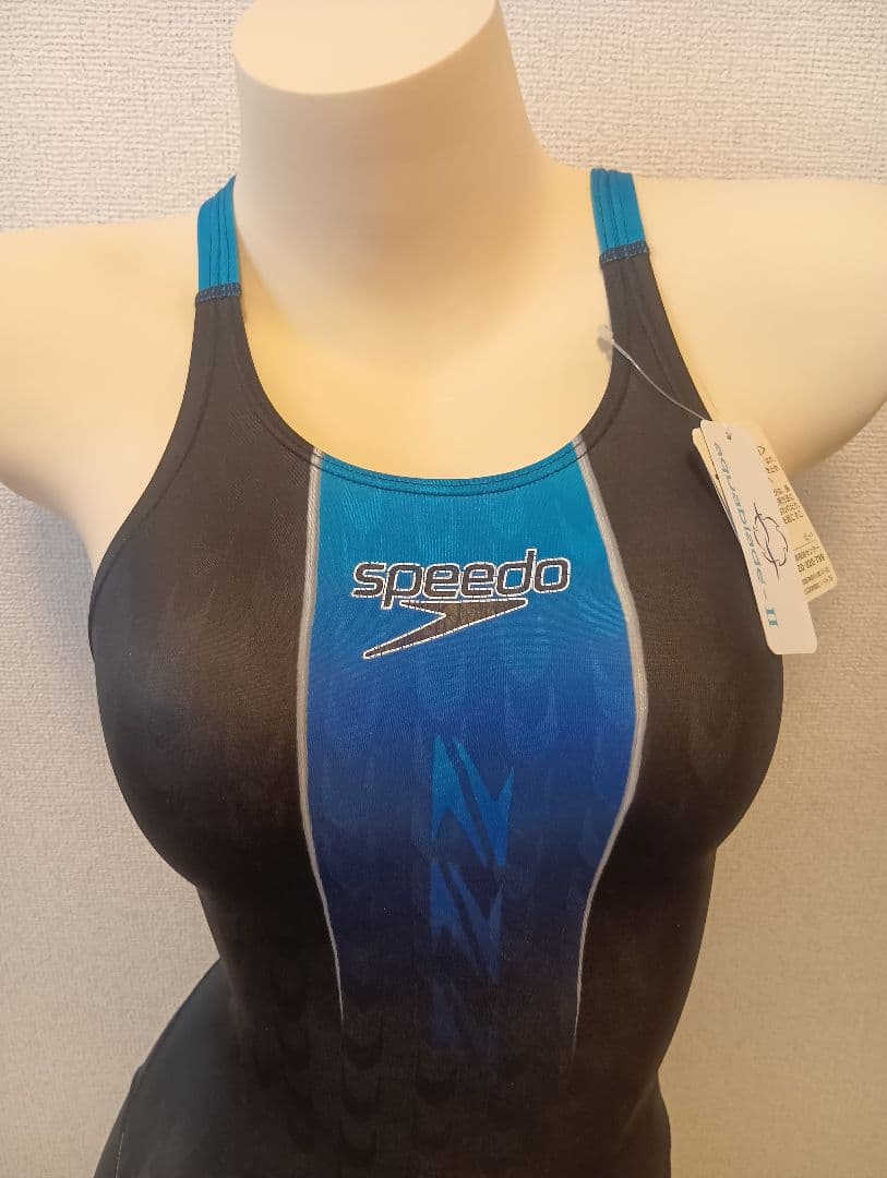 競泳水着　speedo スピード　アクアブレード　Mサイズ