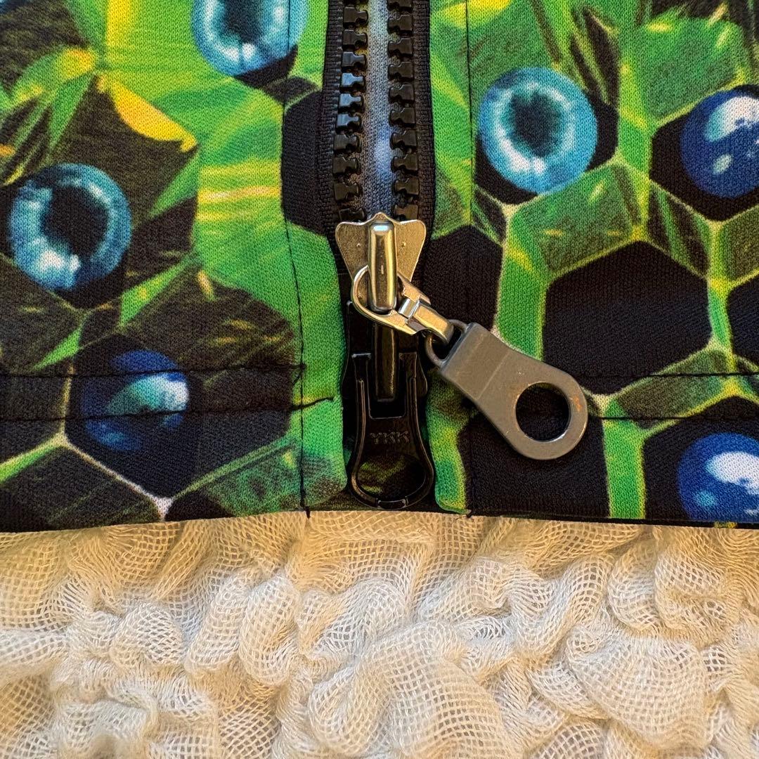 フェトウス FOTUS ハニカム柄 半袖サイクルシャツ サイバー系