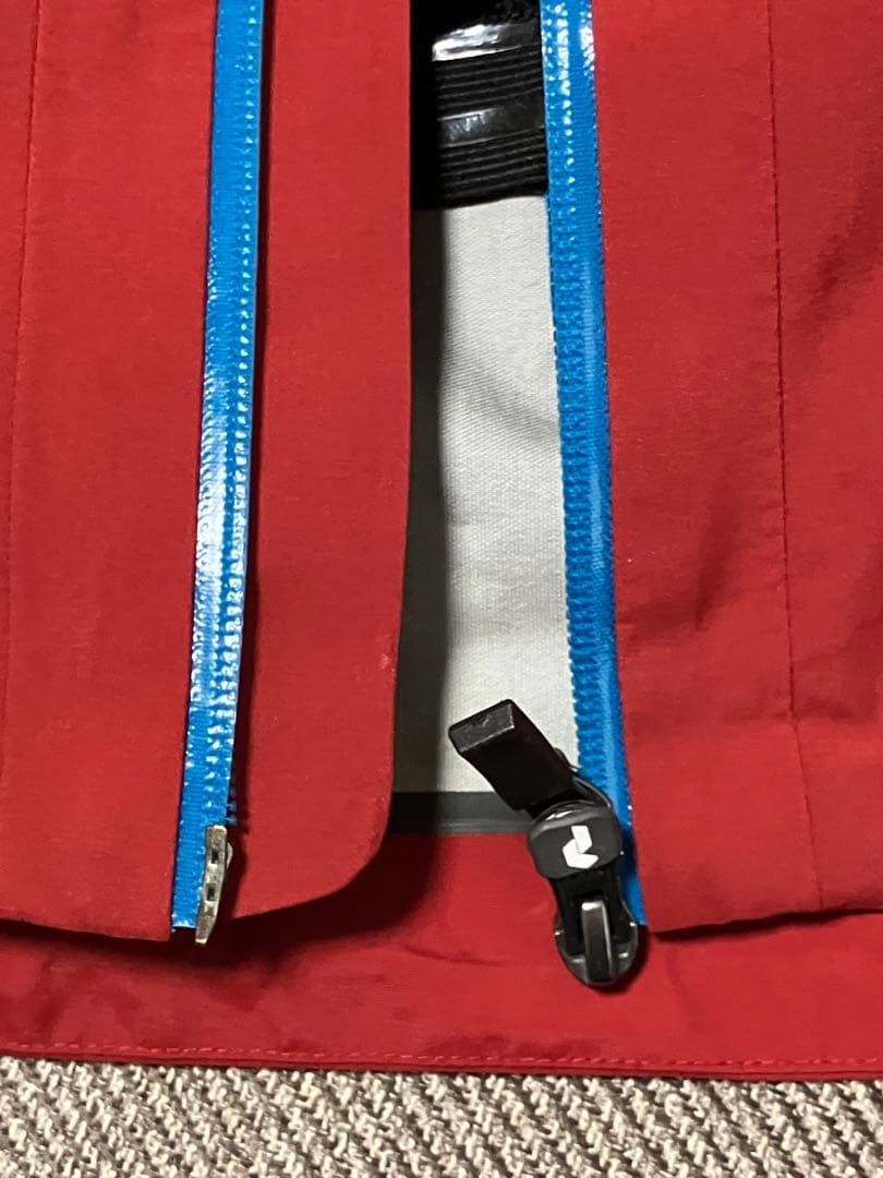 ピークパフォーマンス ヘリアルパインジャケット Heli Alpine XS