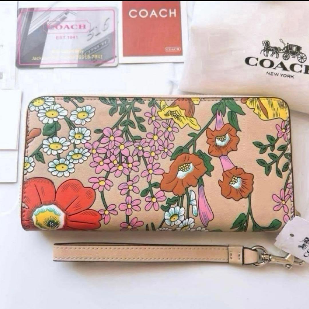 ✨新品未使用✨COACH フラワー　長財布　花柄　派手柄　フローラル