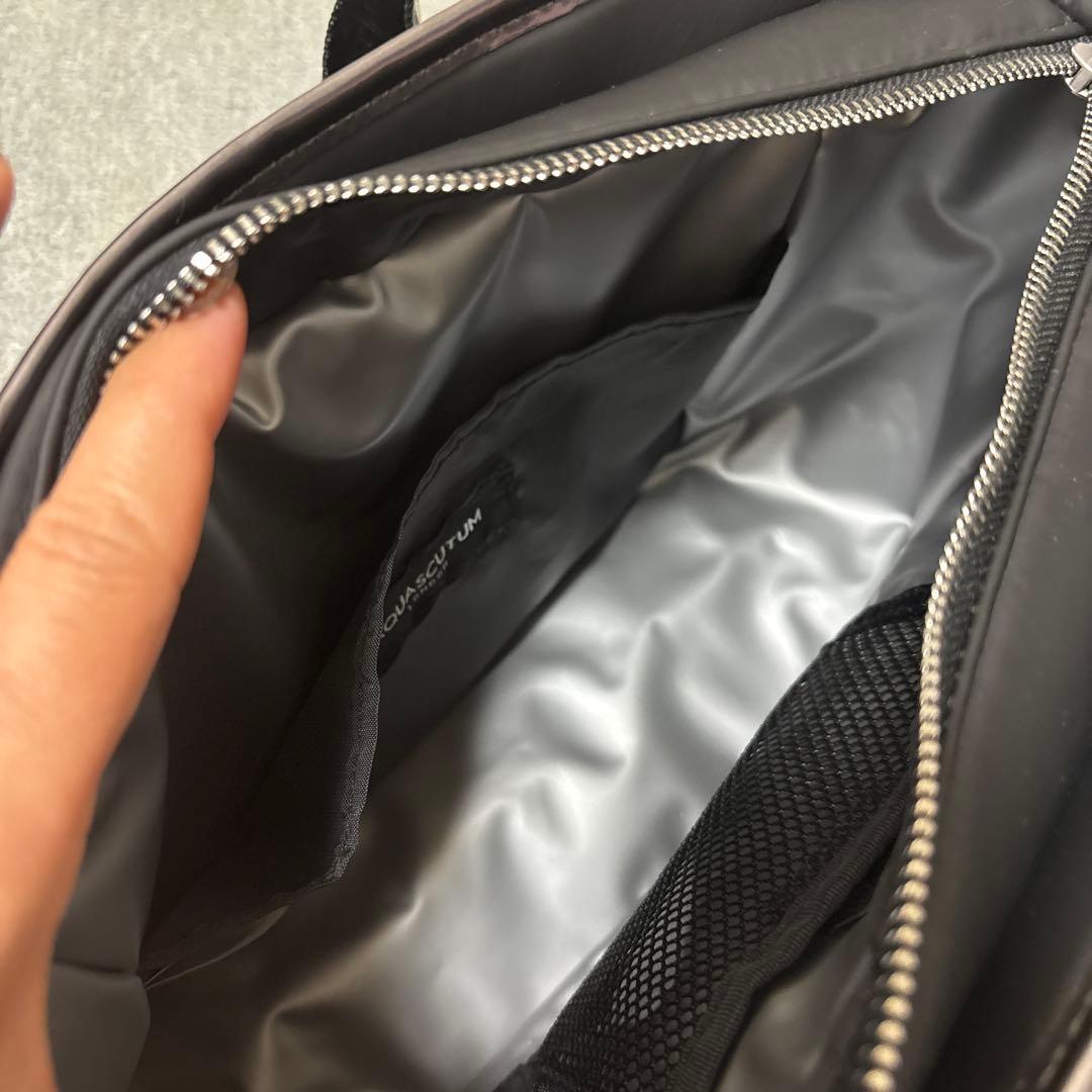 AQUASCUTUM トートバッグ 黒　保冷バック