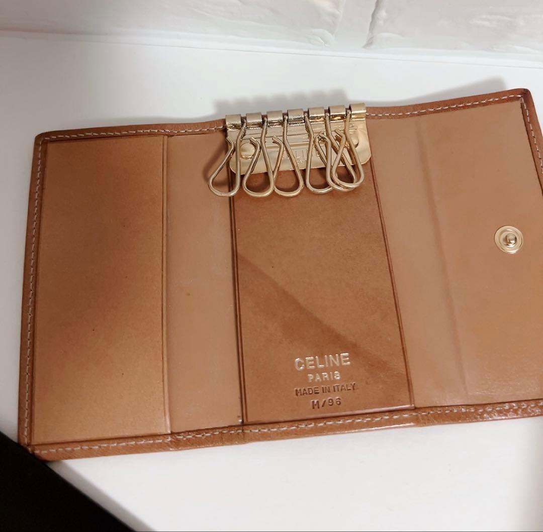 セリーヌ　CELINE キーケース　6連　ブラウン系　箱付き