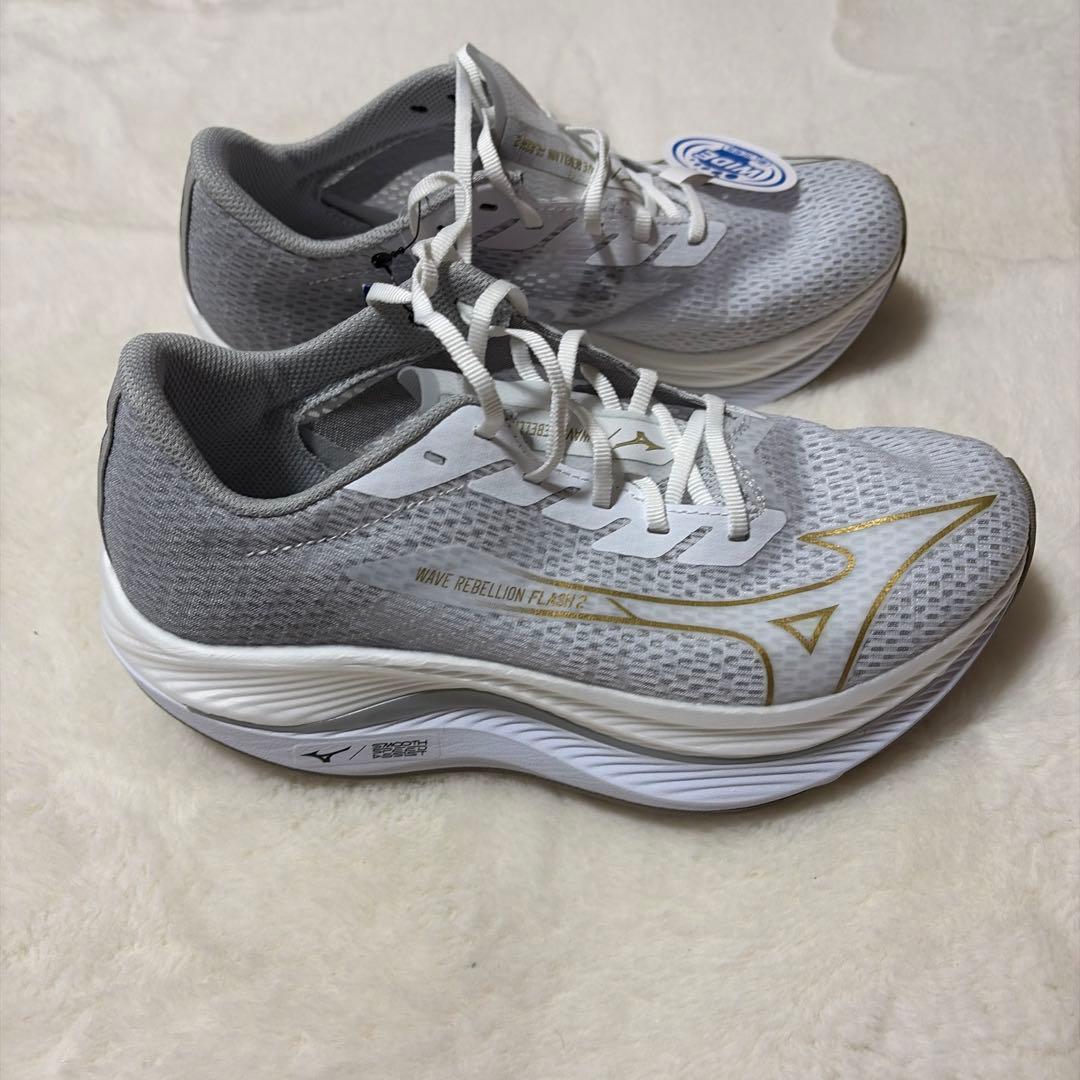 ミズノ　ウェーブベリオンフラッシュ2 wide 25.5㌢　新品未使用