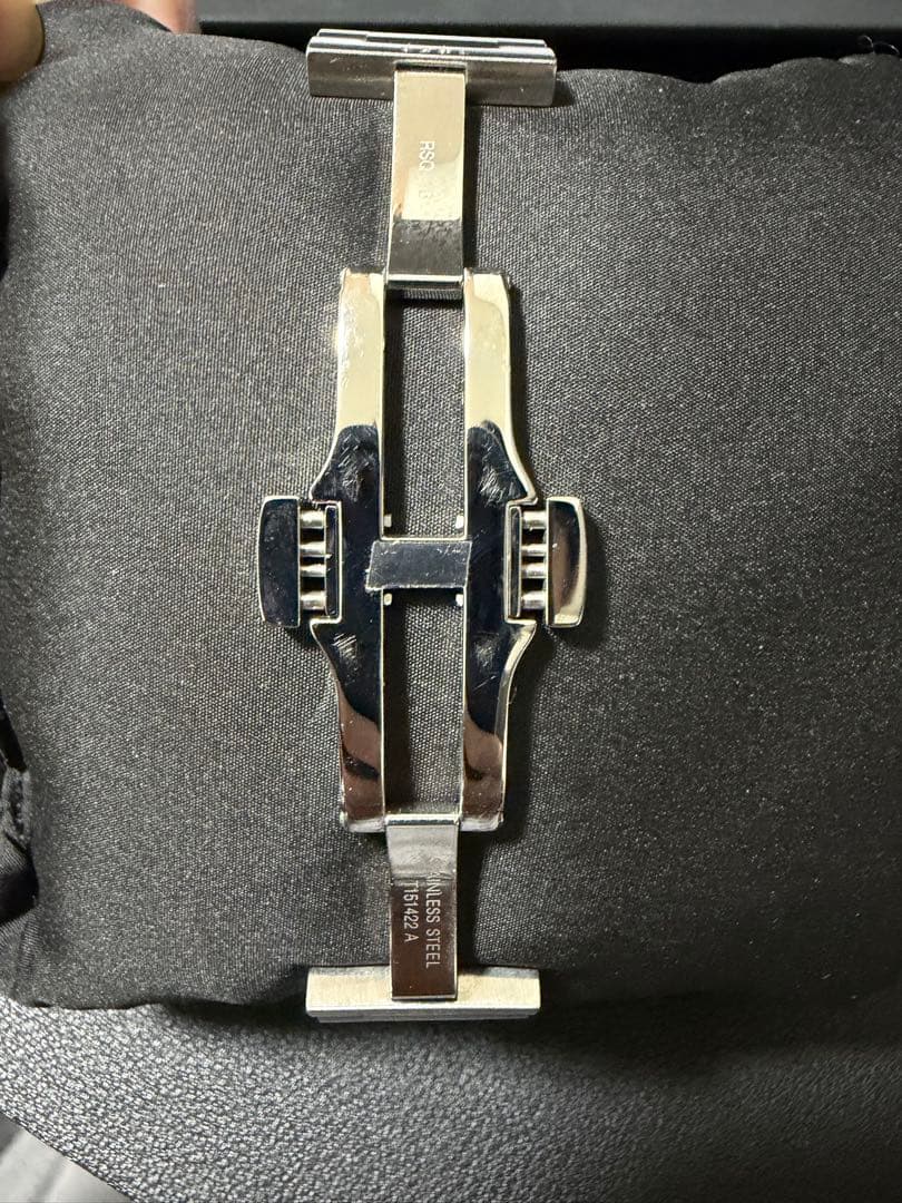 ティソ TISSOT PRC 100 ソーラー 39mm シルバー