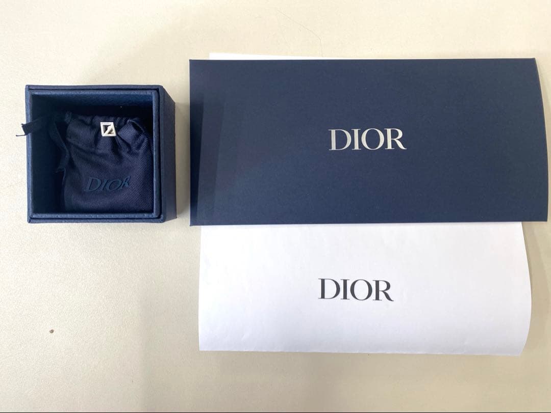 ⭐︎送料込み⭐︎DIOR ディオール　シルバーピアス　Ag925刻印　片耳のみ