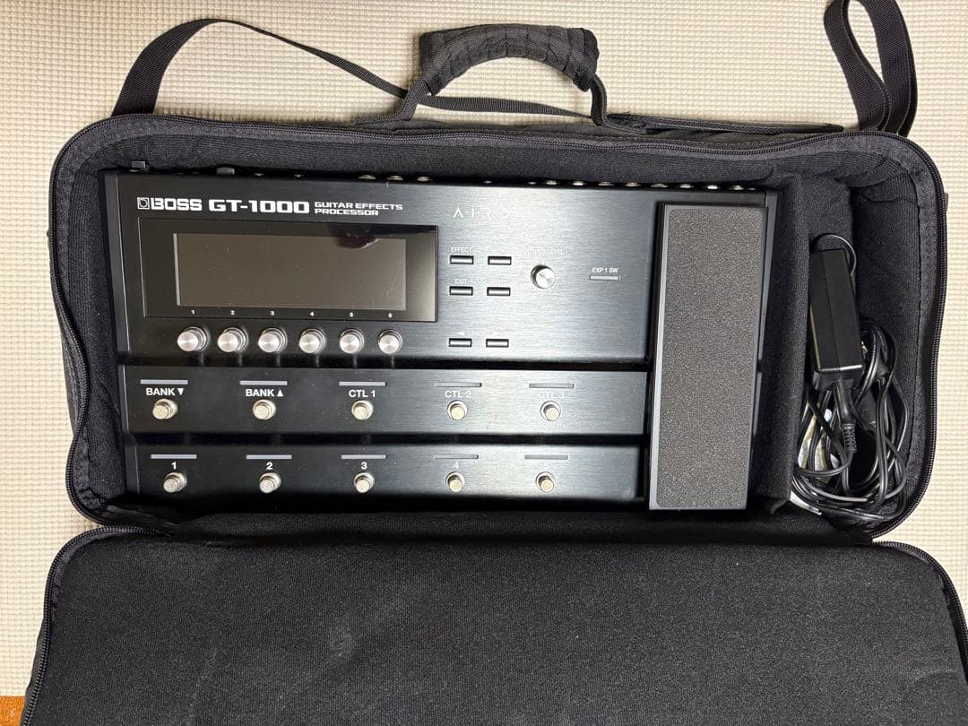 BOSS GT-1000 マルチエフェクター ＋ FV-500H（おまけ）