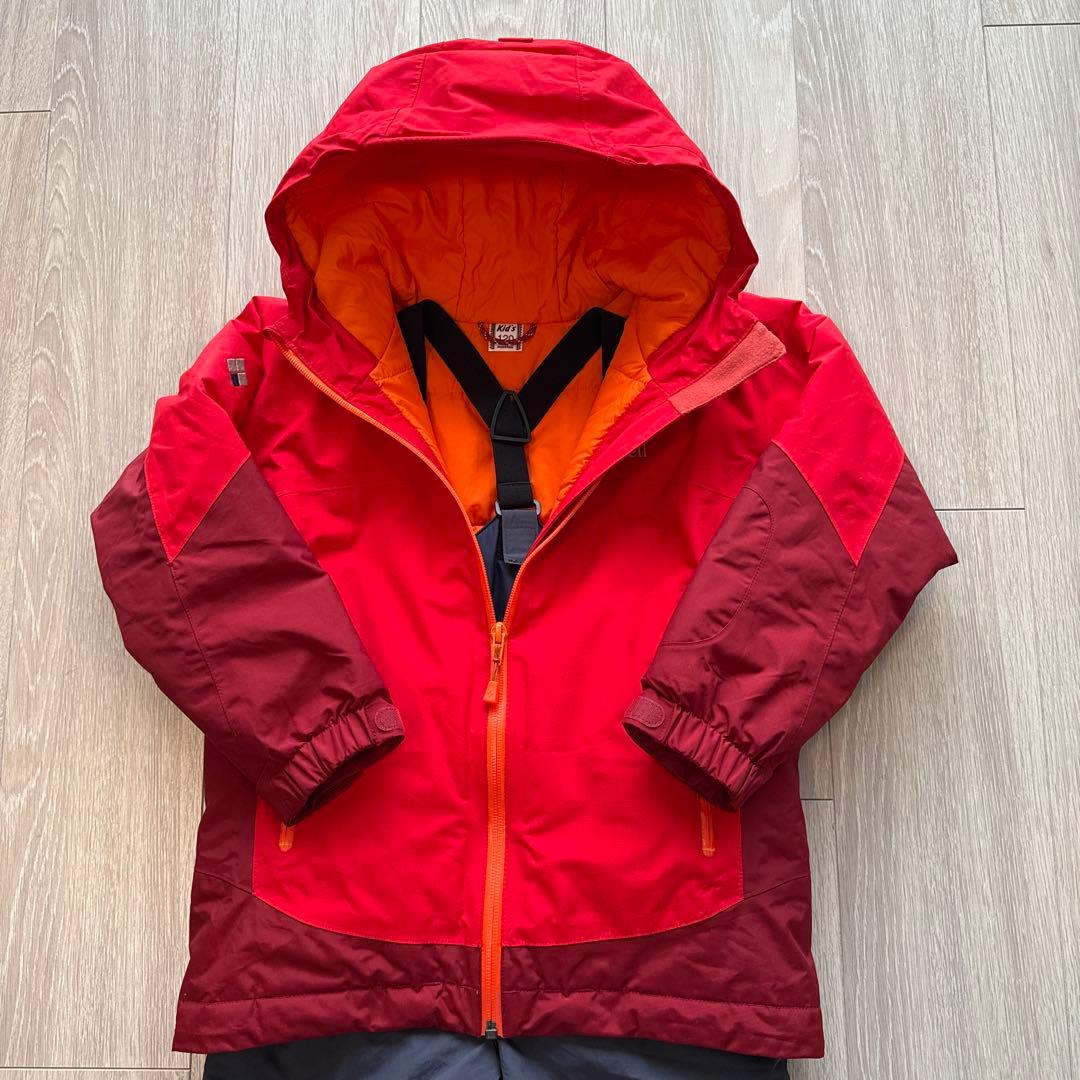 新品　モンベル　キッズ　スノーウェア　スキーウェア　120