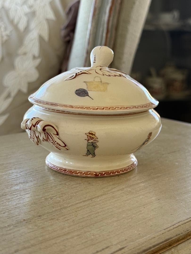 フランスアンティークサラグミンヌケイトグリーナウェイ小さなディネットスーピエール