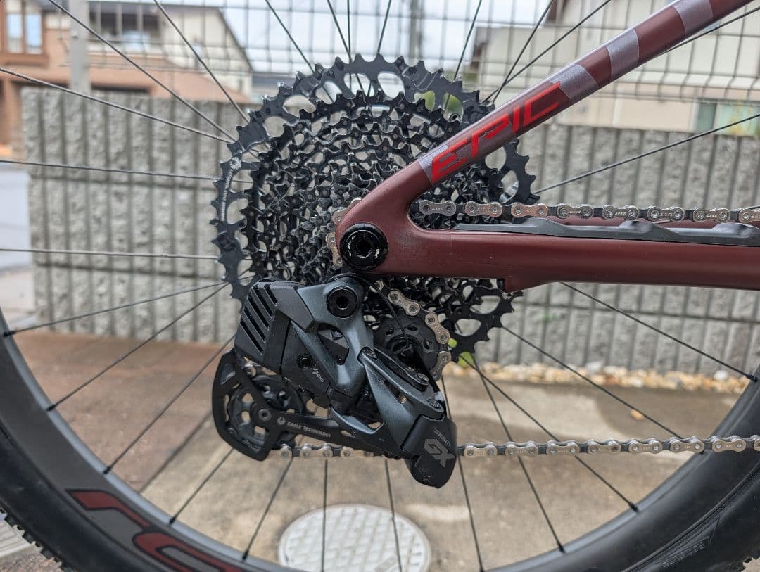 Specialized Epic Evo Expert 29 Sサイズ