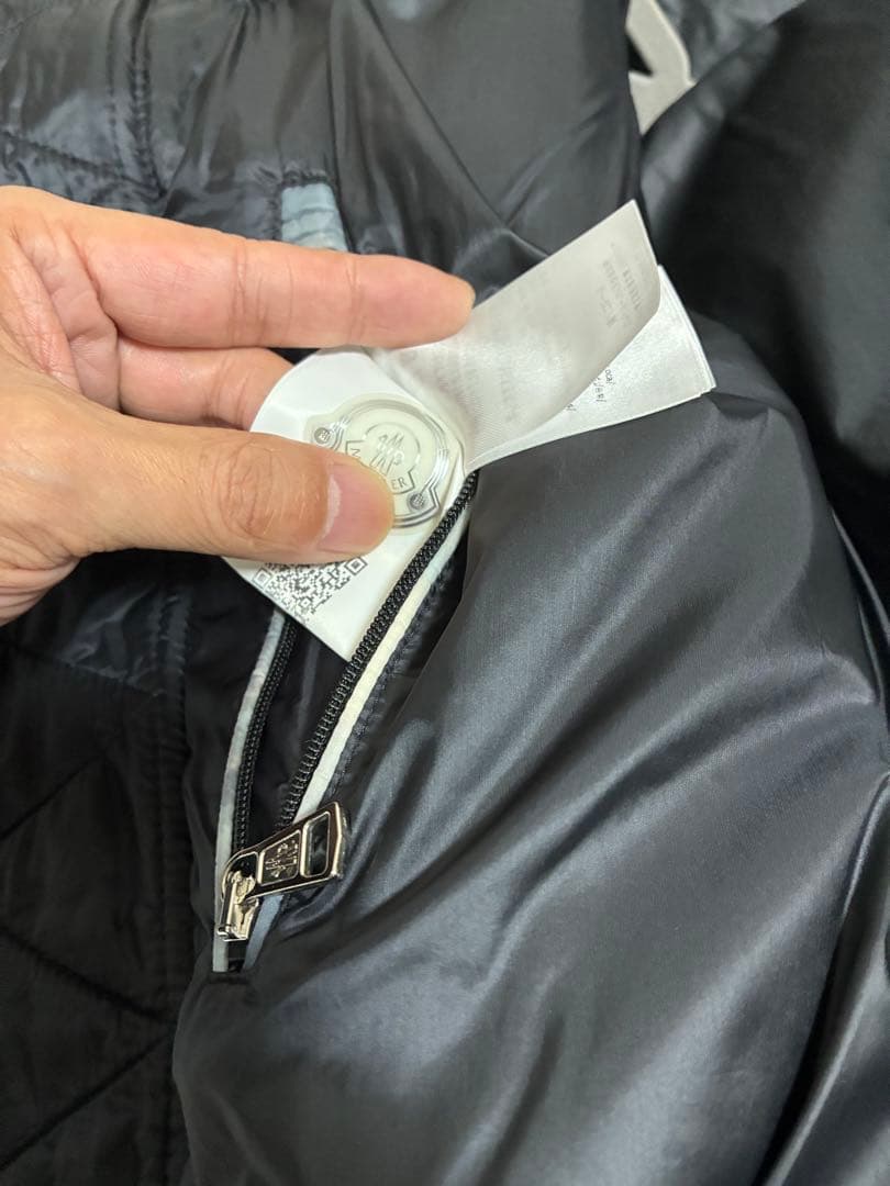 マ*コ様 モンクレール ダウンジャケット【極美品】size2 稀少品