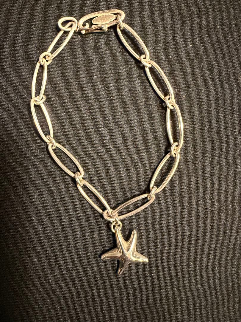 Tiffany & Co. シルバーブレスレット スターフィッシュチャーム付き