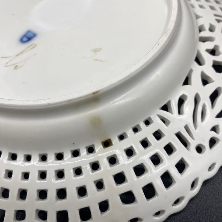 アウガルテン ウィーン釜　透かしプレート　オープンワーク　フラワー　飾り皿