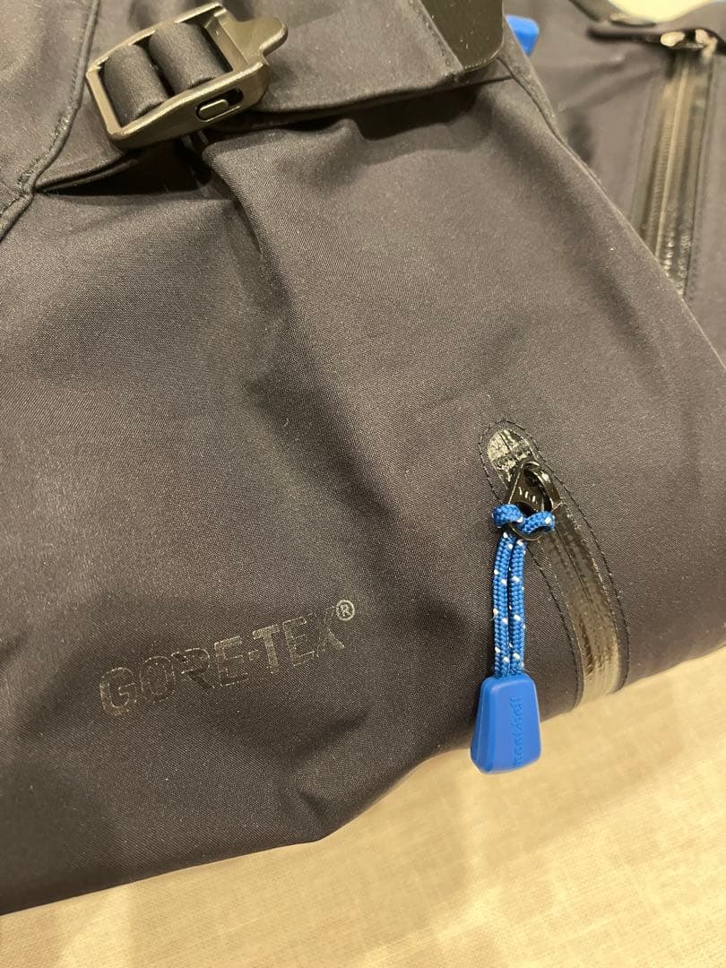 【最終価格】パウダートラックビブ、カーシートカバー　モンベル　セット価格