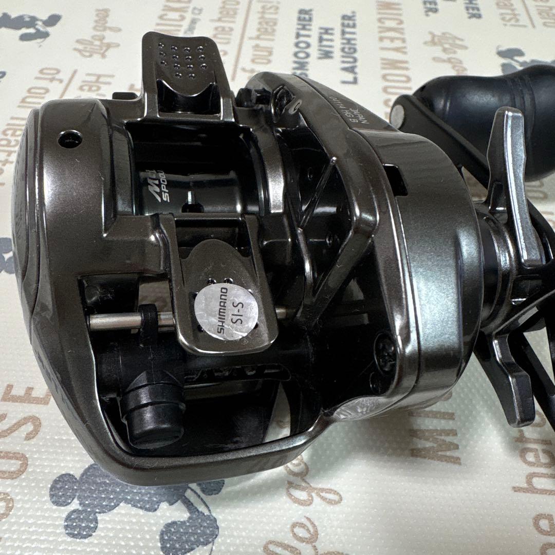 シマノ　20 メタニウム　HG 右巻き