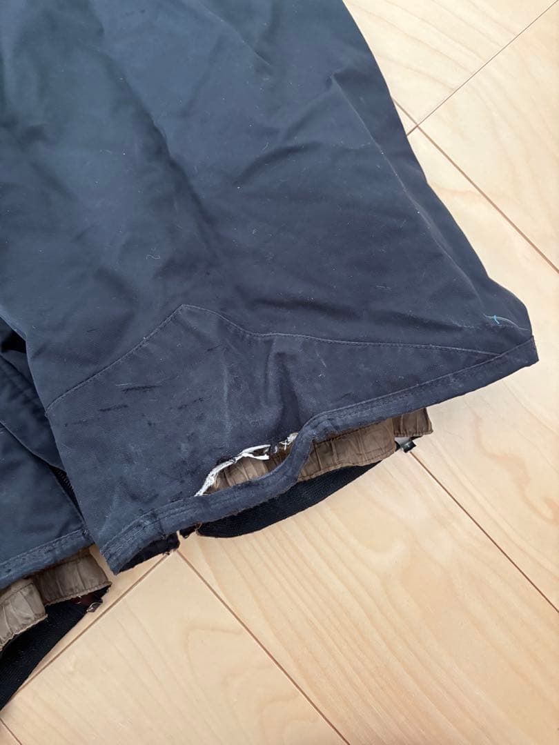 VOLCOM スノーボード　ウェア　L