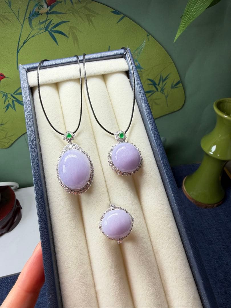 希少‼️コレクションレベル‼️色が極めラベンダーS925ネックレストップ　鑑定書付き