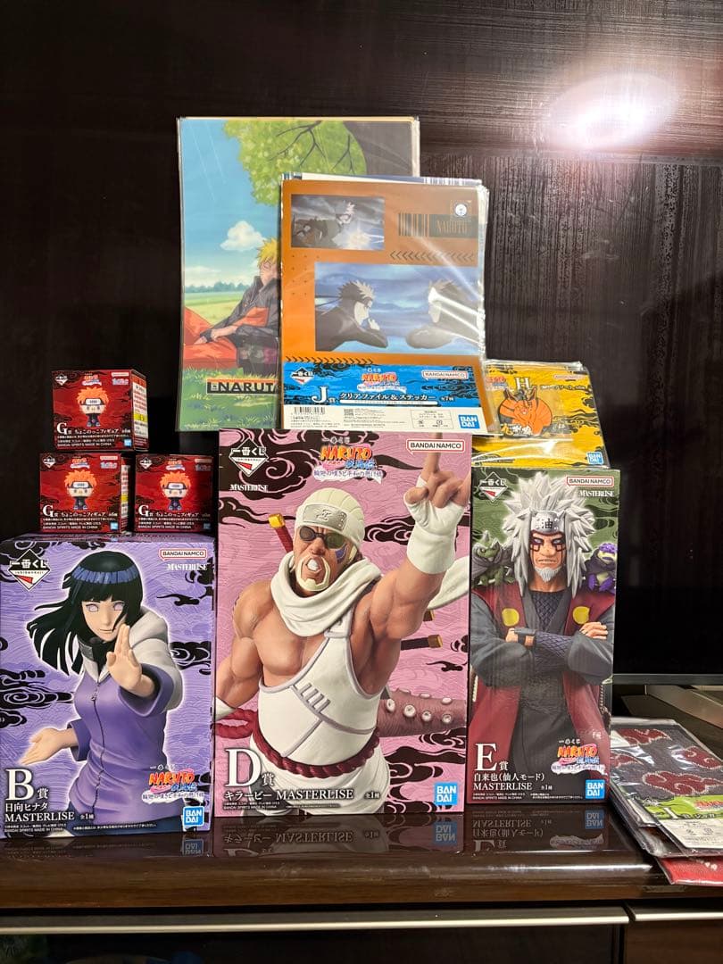 NARUTOナルト　一番くじ　自来也　ヒナタ　キラービー　フィギュア　おまけ付き