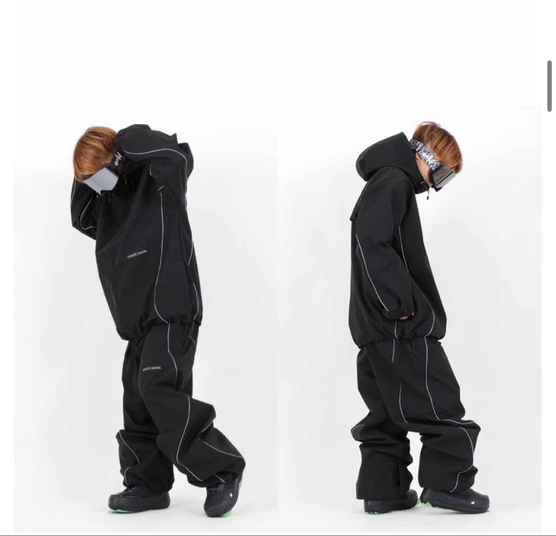 スノーボード用ブラックウェア（フード付き）